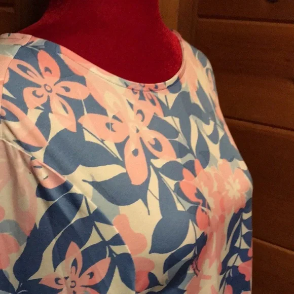 Ruby Rd. Top - Picture 4 of 5